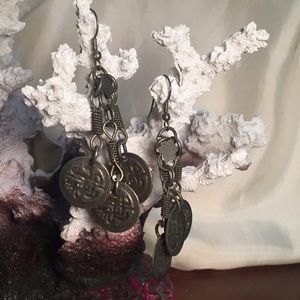 3 for $6 Jewelry 💎 Metal Earrings